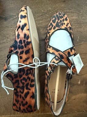 Leopard Print Mary Jane Flats - Brown